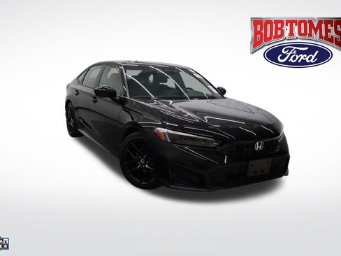 Used 2025 Honda Civic Sport image 1