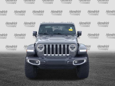 Used 2020 Jeep Wrangler Unlimited Sahara AWD/4WD image 3