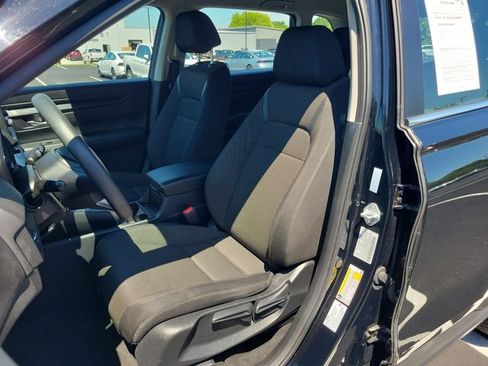 Used 2023 Honda CR-V LX image 19