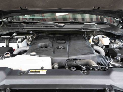 Used 2023 Toyota Tundra 1794 Edition w/ TRD Off-Road Package AWD/4WD image 30