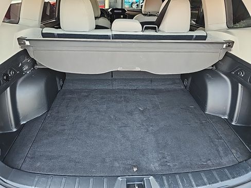 Used 2023 Subaru Forester AWD/4WD image 18
