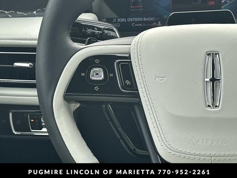 New 2026 Lincoln Aviator Black Label w/ Dynamic Handling Package AWD/4WD image 25