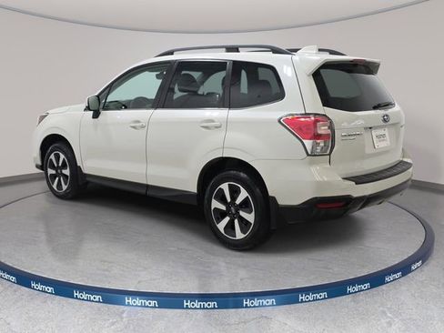 Used 2018 Subaru Forester 2.5i Limited w/ Popular Package #2 AWD/4WD image 8