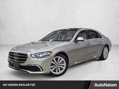 Used 2023 Mercedes-Benz S 500 4MATIC image 1