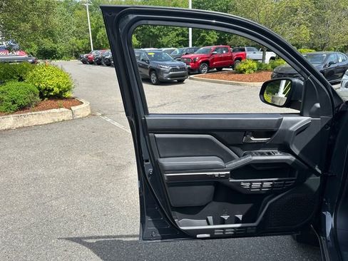 New 2026 Toyota Tacoma TRD Off-Road AWD/4WD image 24