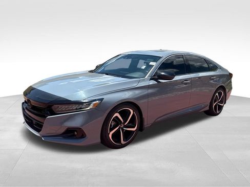 Used 2022 Honda Accord Sport image 4