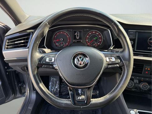 Used 2020 Volkswagen Jetta R-Line w/ R-Line Cold Weather Package FWD image 10