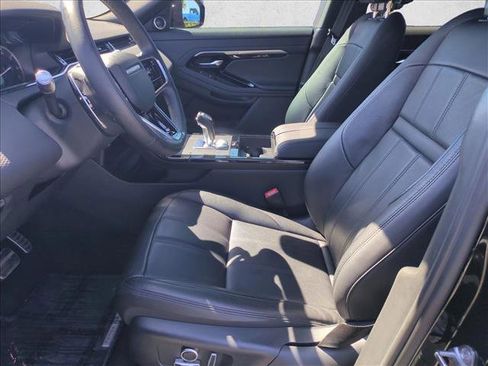 Used 2021 Land Rover Range Rover Evoque R-Dynamic S image 17