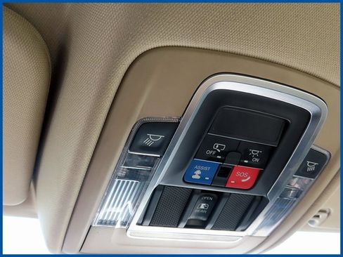 Certified 2019 RAM 1500 Laramie image 19