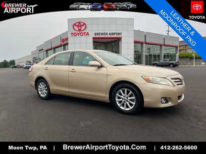 Used 2011 Toyota Camry XLE w/ XLE Extra-Value Pkg #2