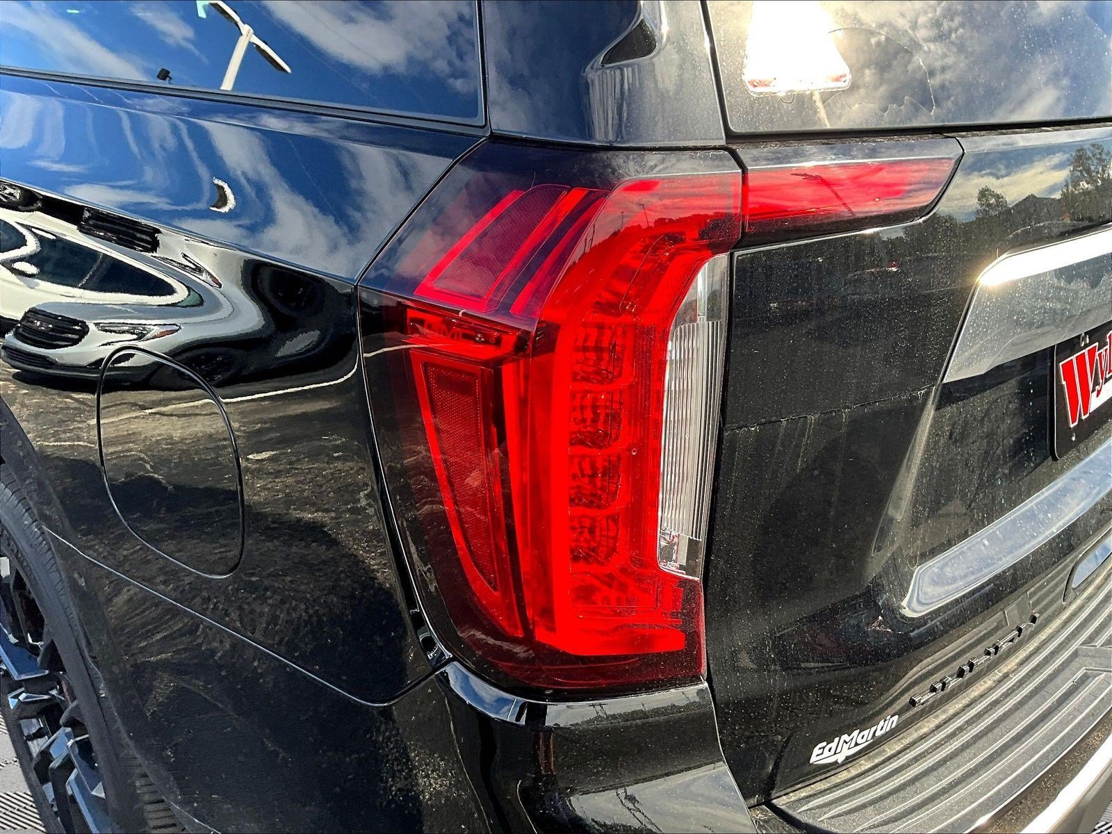 Used 2022 GMC Yukon XL Denali AWD/4WD image 23