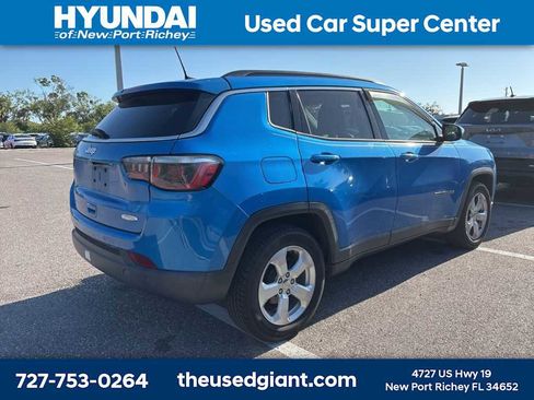 Used 2018 Jeep Compass Latitude w/ Popular Equipment Group image 3