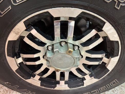 Used 2016 Ford F250 XLT w/ XLT Value Package image 33