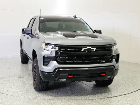 Used 2025 Chevrolet Silverado 1500 LT Trail Boss image 2