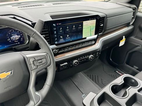 New 2026 Chevrolet Silverado 1500 LT AWD/4WD image 17