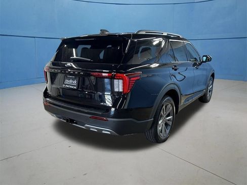 New 2026 Ford Explorer Active w/ Active Comfort Package AWD/4WD image 11