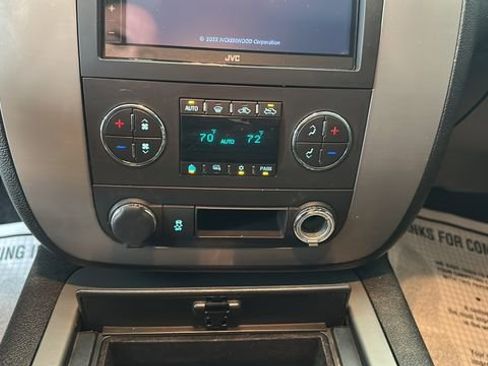 Used 2012 GMC Sierra 1500 SLE w/ All-Terrain Package AWD/4WD image 12