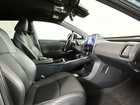 Used 2023 Subaru Solterra AWD image 29