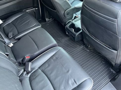 Used 2023 Honda Odyssey Elite image 18