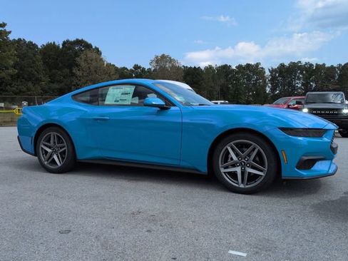 New 2025 Ford Mustang Coupe image 2