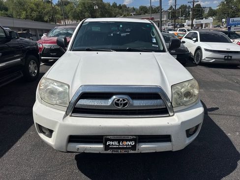Used 2007 Toyota 4Runner SR5 image 12