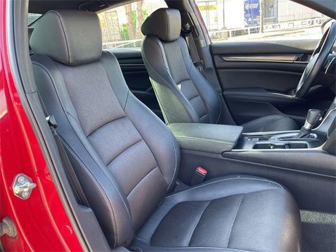 Used 2020 Honda Accord Sport image 25