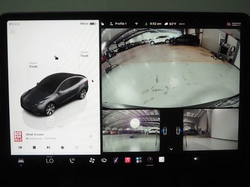 Used 2023 Tesla Model Y Long Range AWD/4WD image 24