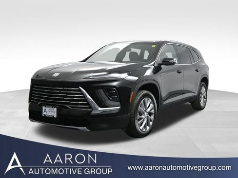 Used 2025 Buick Enclave Preferred image 1