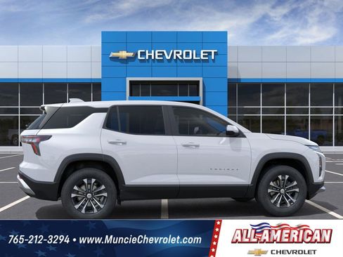 New 2026 Chevrolet Equinox LT w/ LPO, Floor Liner Package image 5