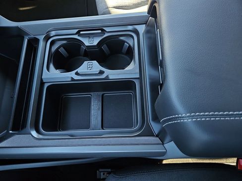 New 2026 Ford F250 XLT w/ FX4 Off-Road Package image 28