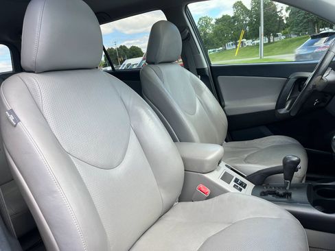 Used 2011 Toyota RAV4 Limited AWD/4WD image 13