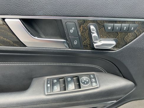 Used 2016 Mercedes-Benz E 400 Cabriolet image 36