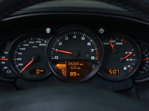Used 2001 Porsche 911 Turbo AWD/4WD image 6