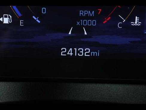 Used 2024 Chevrolet Traverse LS w/ Midnight/Sport Edition FWD image 25