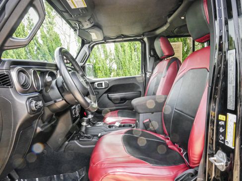 Used 2020 Jeep Gladiator Sport w/ Quick Order Package 24S image 7