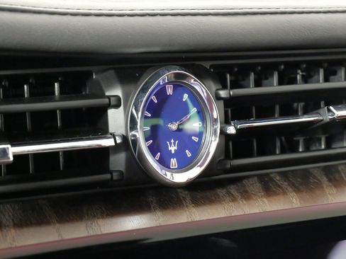 Used 2023 Maserati Quattroporte Modena image 54