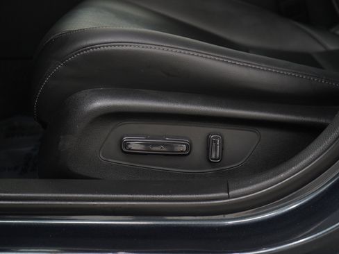 Used 2024 Honda Civic EX-L image 19