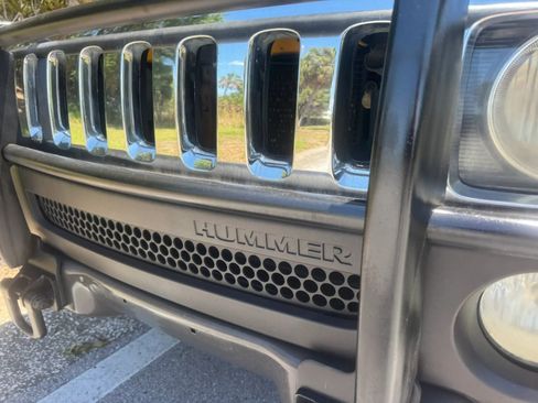 Used 2006 HUMMER H3 AWD/4WD image 39