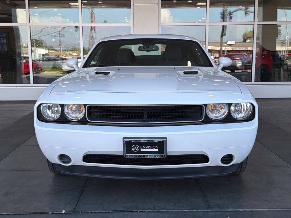 Used 2013 Dodge Challenger SXT w/ Super Sport Group RWD image 4