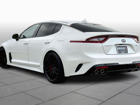 Used 2019 Kia Stinger GT2 image 11