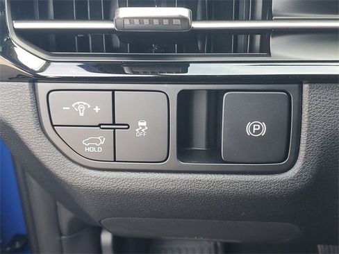 New 2026 Kia Sportage EX w/ EX Panorama Roof Package image 33