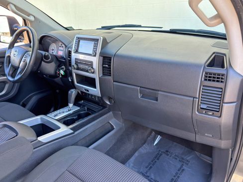Used 2015 Nissan Titan PRO-4X image 13