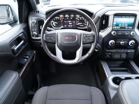 Used 2021 GMC Sierra 1500 Elevation w/ X31 Off-Road Package AWD/4WD image 11