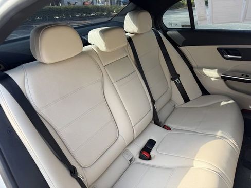 Used 2024 Mercedes-Benz C 300 Sedan image 31