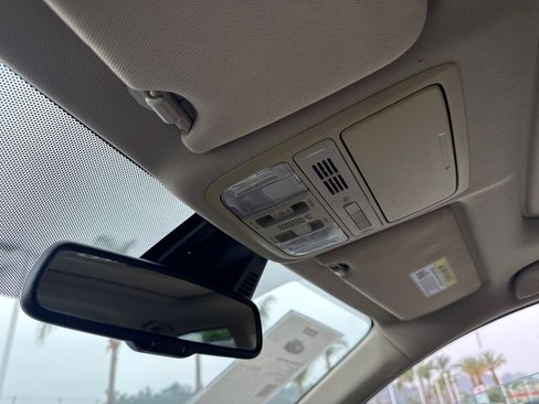 Used 2016 Honda Accord EX-L image 30