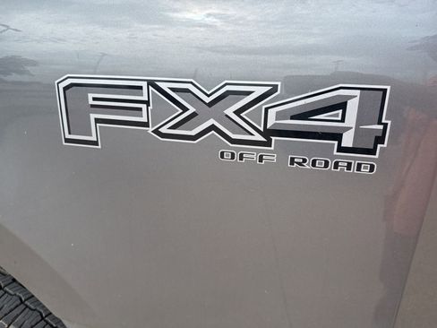 Used 2024 Ford F250 Lariat w/ Lariat Ultimate Package image 9