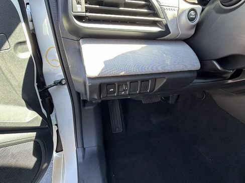 Used 2025 Subaru Legacy Premium AWD/4WD image 30