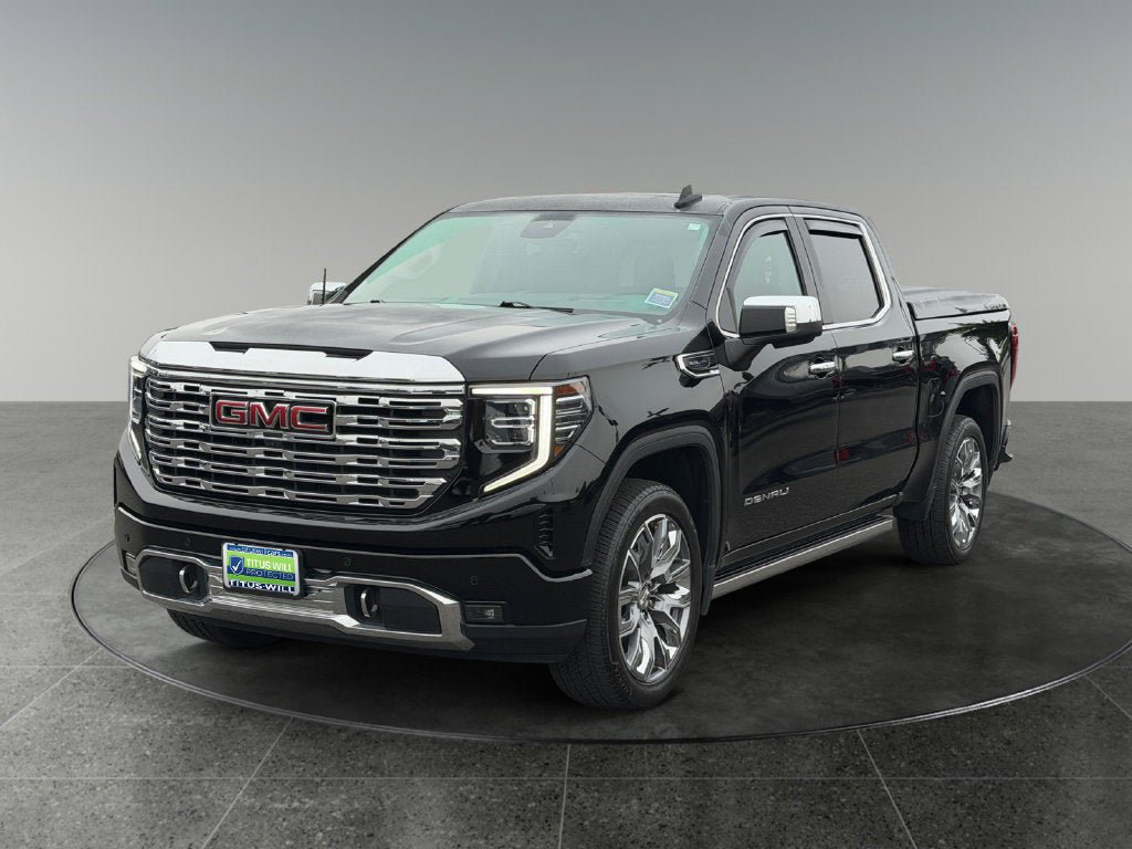 Used 2023 GMC Sierra 1500 Denali w/ Denali Reserve Package AWD/4WD image 3