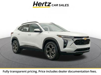 Used 2025 Chevrolet Trax LT w/ LT Convenience Package