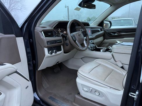 Used 2023 GMC Yukon Denali image 5